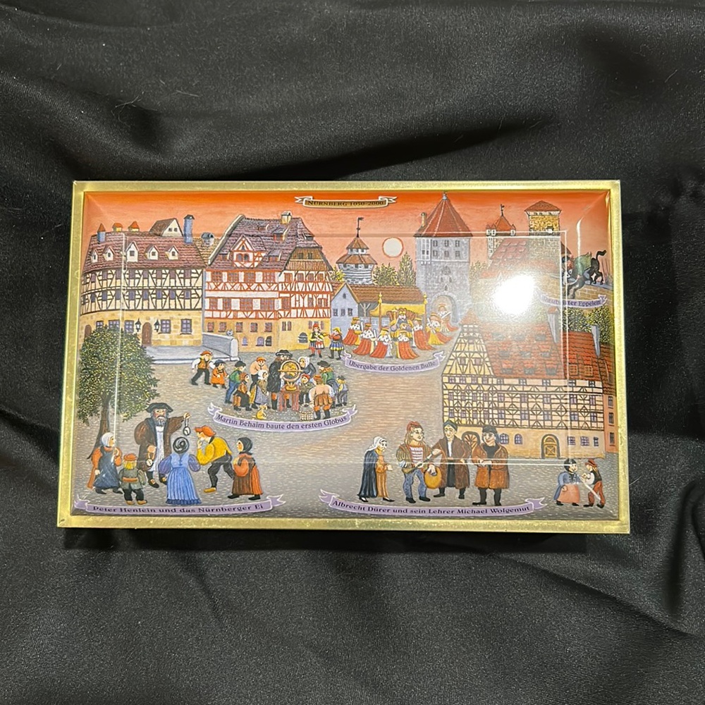 10.5” E. Otto Schmidt Germany Lebkuchen Biscuit cookie tin